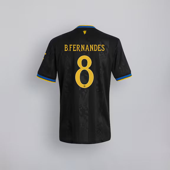 Man United Away kit 2025/26 B.Fernandes