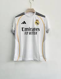 Real Madrid Home kit 2025/26 Mbappe